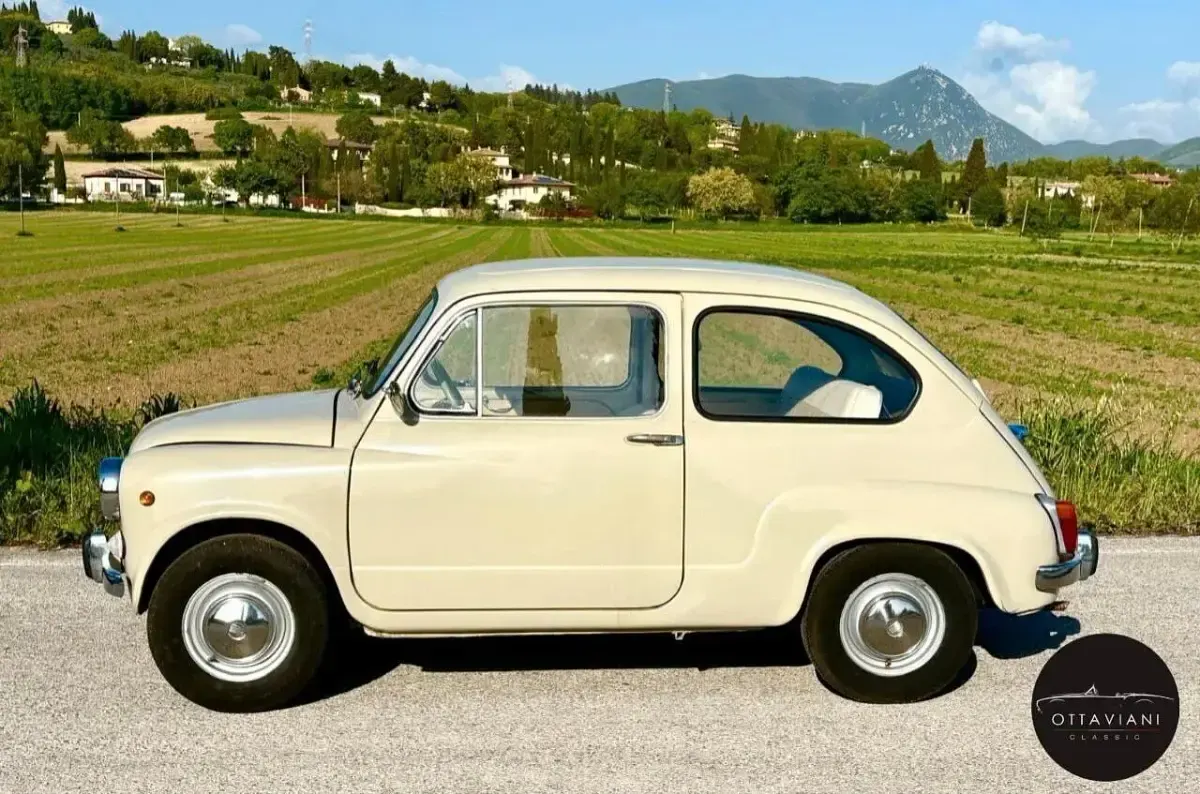 Usata Fiat 600D 29 CV (21 kW) 1968 Beige Utilitaria