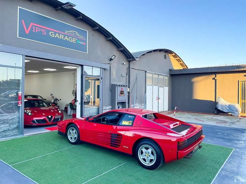 Usata Ferrari Testarossa 390 CV (286 kW) 1991 Rosso Coupé