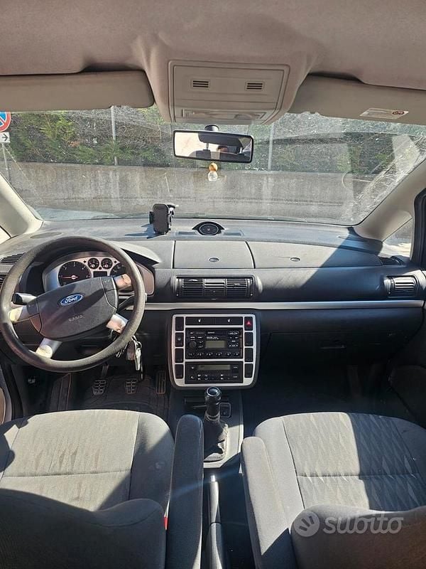 Begagnad Ford Galaxy 116 HK (85 kW) 2003 Grå Minibuss