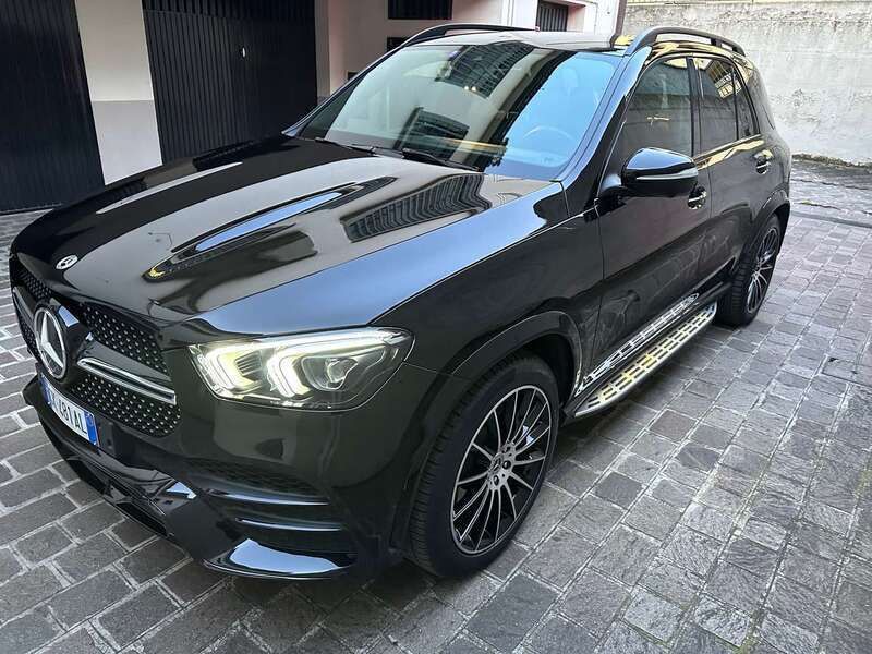Usata Mercedes GLE350 AMG line 320 CV (235 kW) 2022 Nero metallizzato SUV
