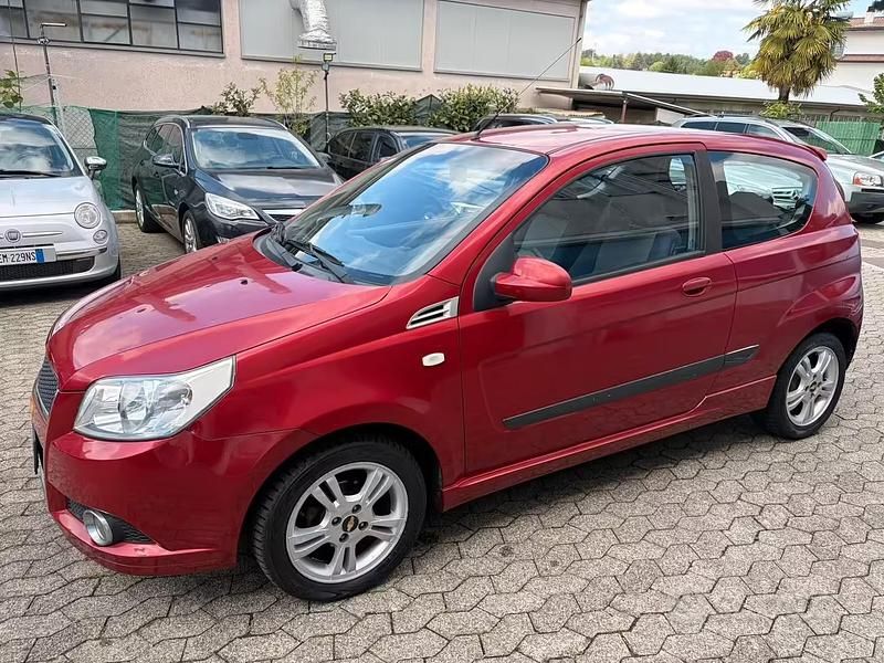 Usata Chevrolet Aveo LS 84 CV (61 kW) 2008 Rosso Utilitaria