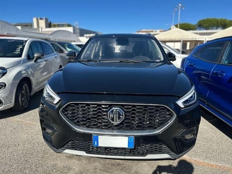 Usata MG ZS Luxury 106 CV (77 kW) 2023 Nero Berlina