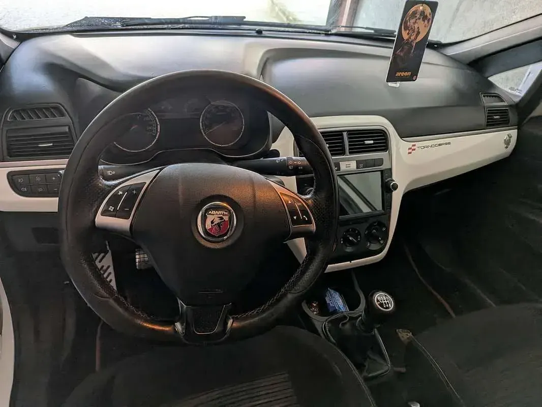 Usata Abarth Grande Punto 155 CV (114 kW) 2008 Bianco Utilitaria