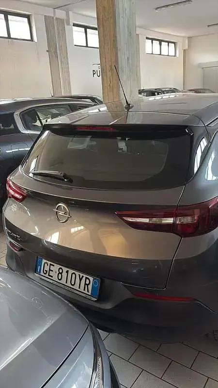Usata Opel Grandland X Business 131 CV (96 kW) 2021 Grigio SUV