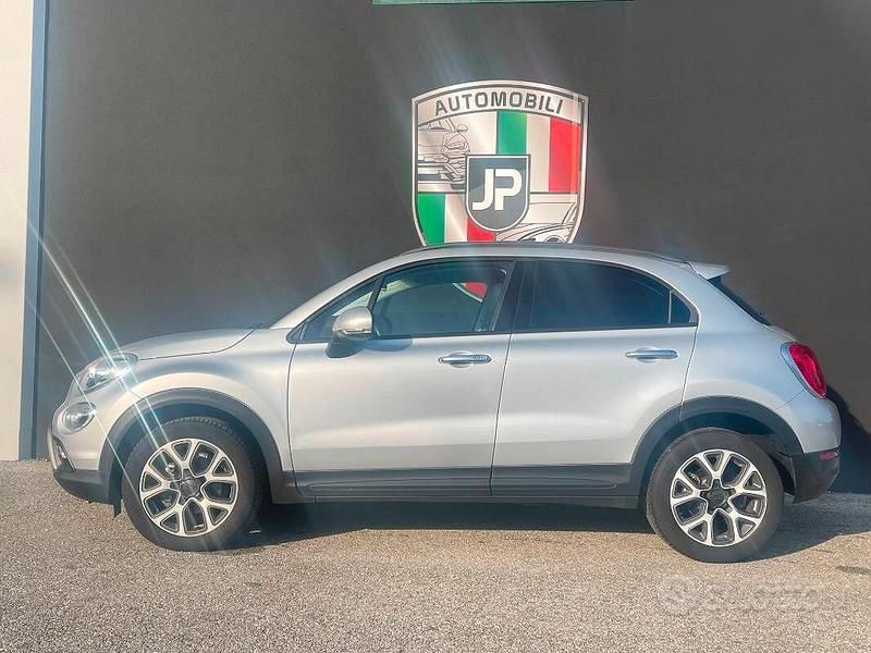 Usata Fiat 500X Cross 120 CV (88 kW) 2015 Grigio SUV