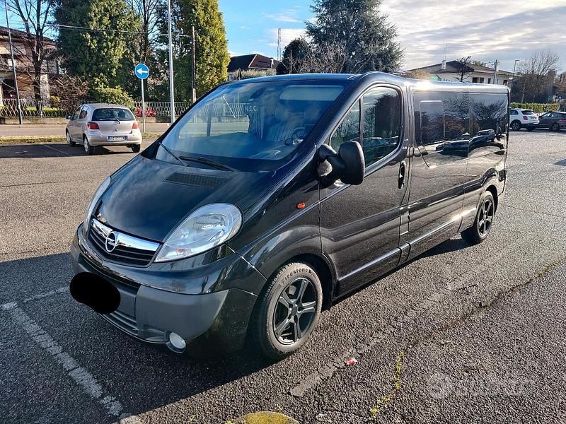 Usata Opel Vivaro 2014 Nero Monovolume