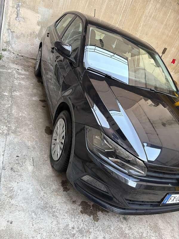 Usata VW Polo Comfortline 75 CV (55 kW) 2019 Nero Berlina