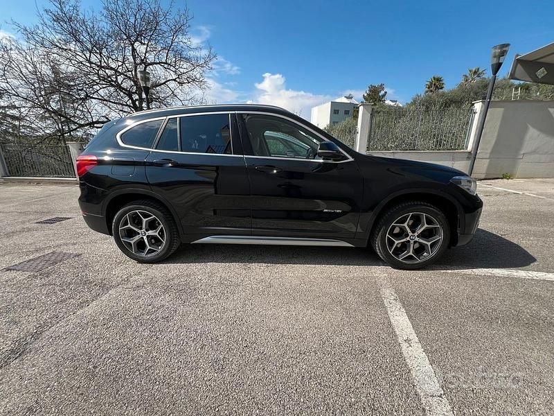 Usata BMW X1 xLine 140 CV (102 kW) 2018 Nero SUV