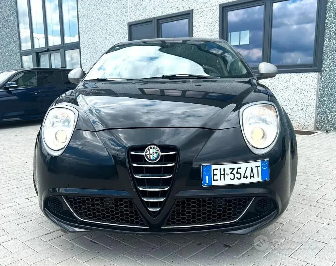 Begagnad Alfa Romeo MiTo Progression 79 HK (58 kW) 2011 Svart Halvkombi