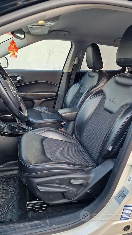 Usata Jeep Compass 140 CV (102 kW) 2018 Bianco SUV