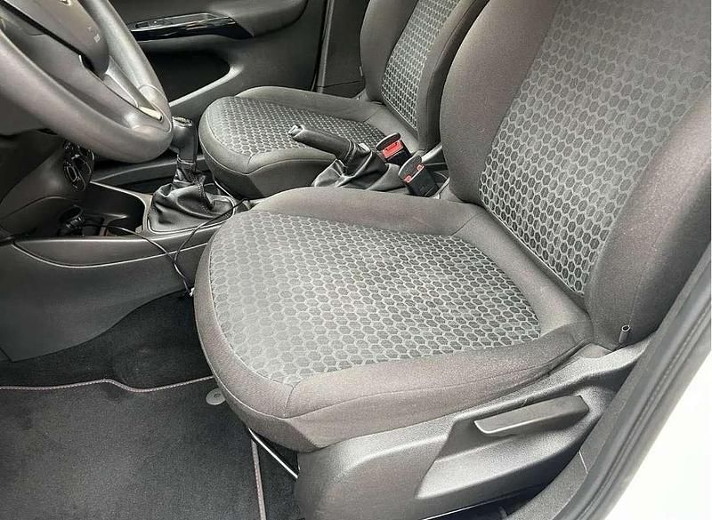 Usata Opel Corsa 75 CV (55 kW) 2017 Bianco Berlina