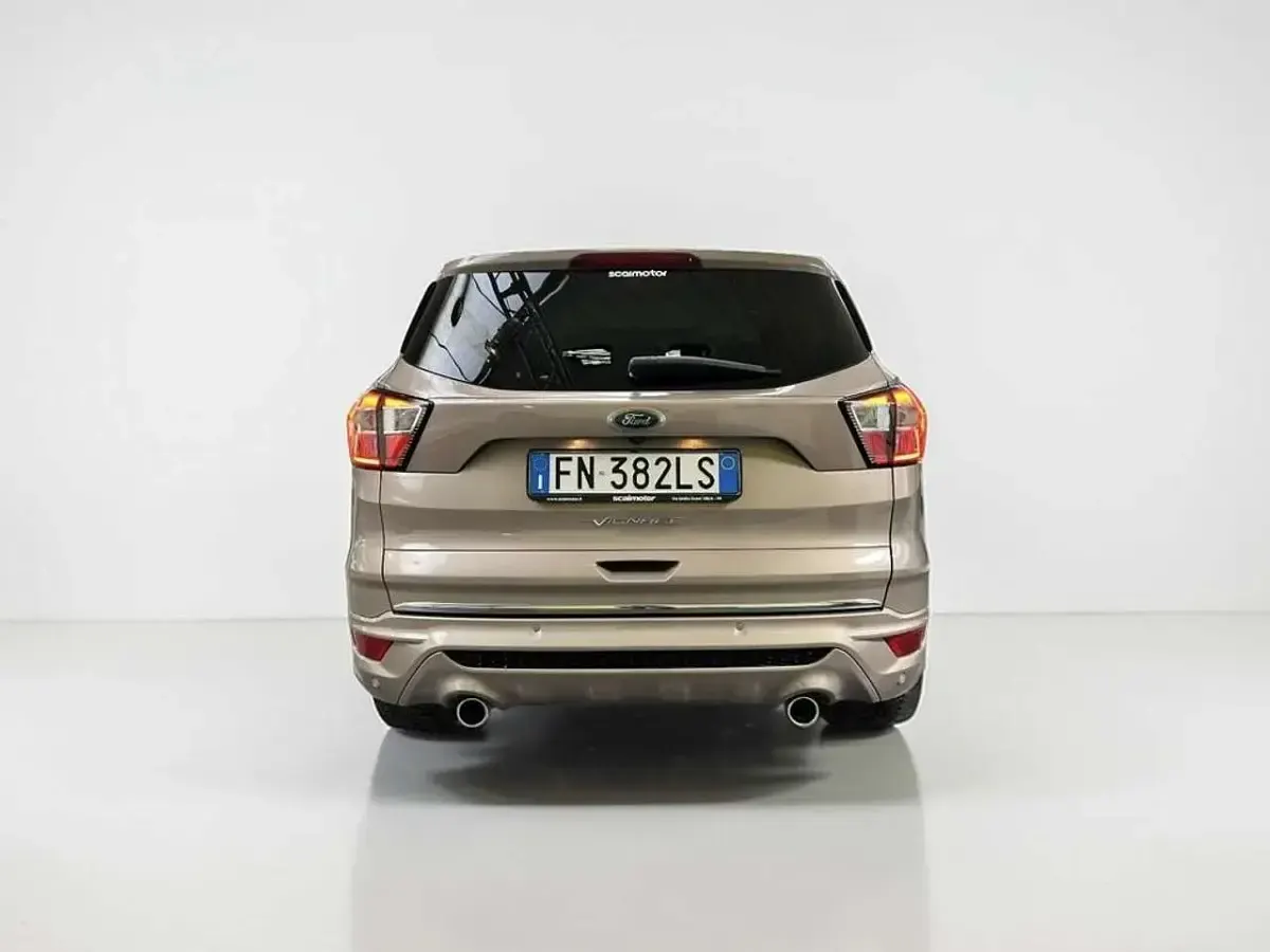 Usata Ford Kuga Vignale 180 CV (132 kW) 2018 Bei SUV