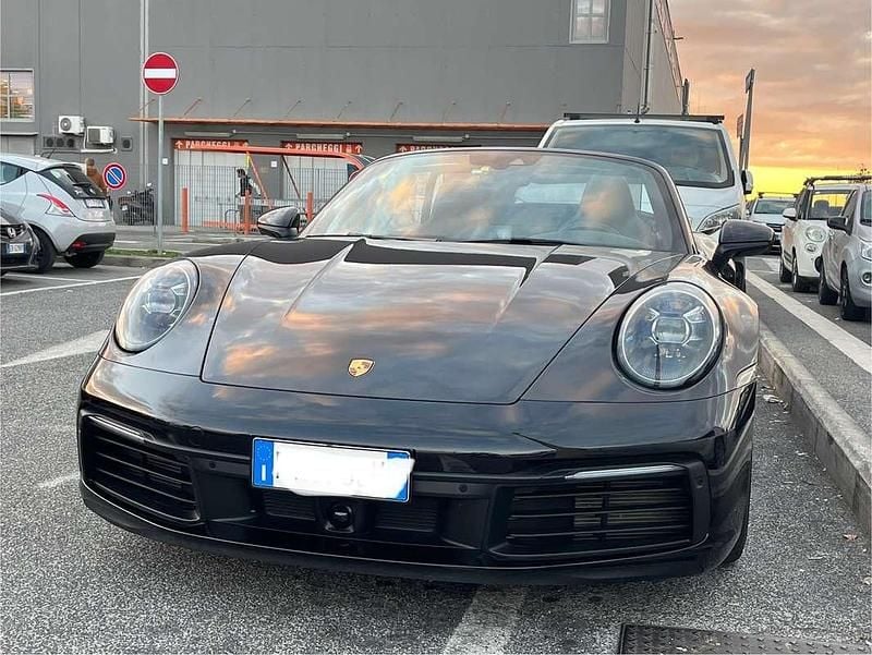 Usata Porsche 992 450 CV (330 kW) 2019 Nero Cabrio