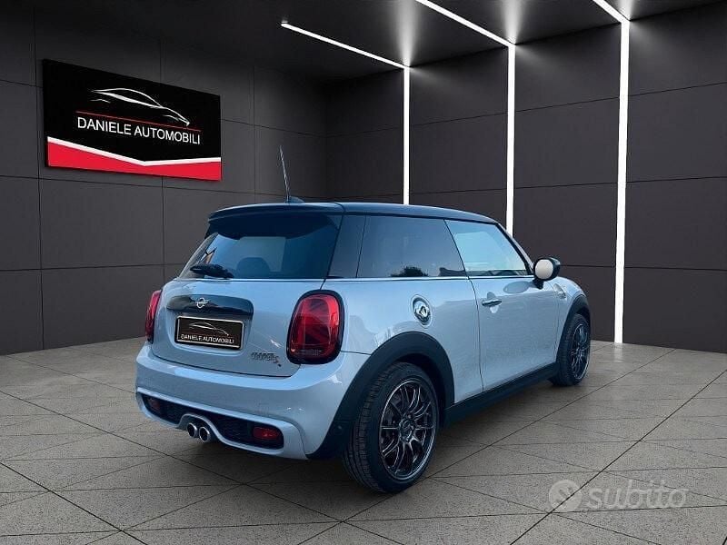 Usata Mini Cooper S Hype 192 CV (141 kW) 2020 Grigio Utilitaria
