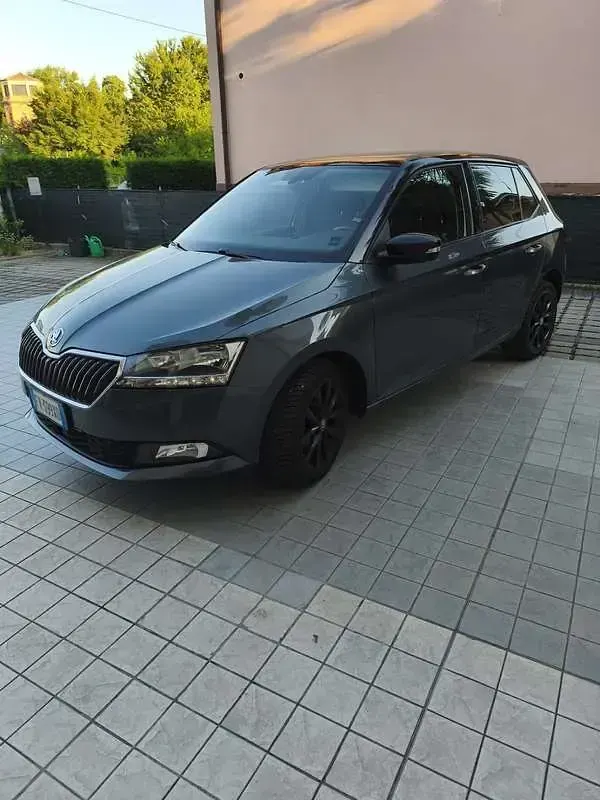 Usata Skoda Fabia Business Line 75 CV (55 kW) 2019 Utilitaria