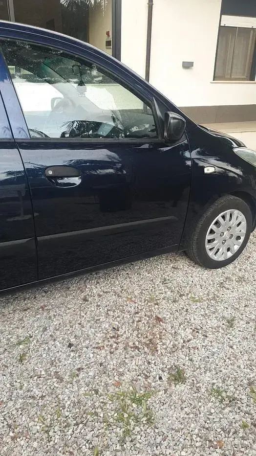 Usata Hyundai i10 66 CV (48 kW) 2009 Bluazzurro Utilitaria