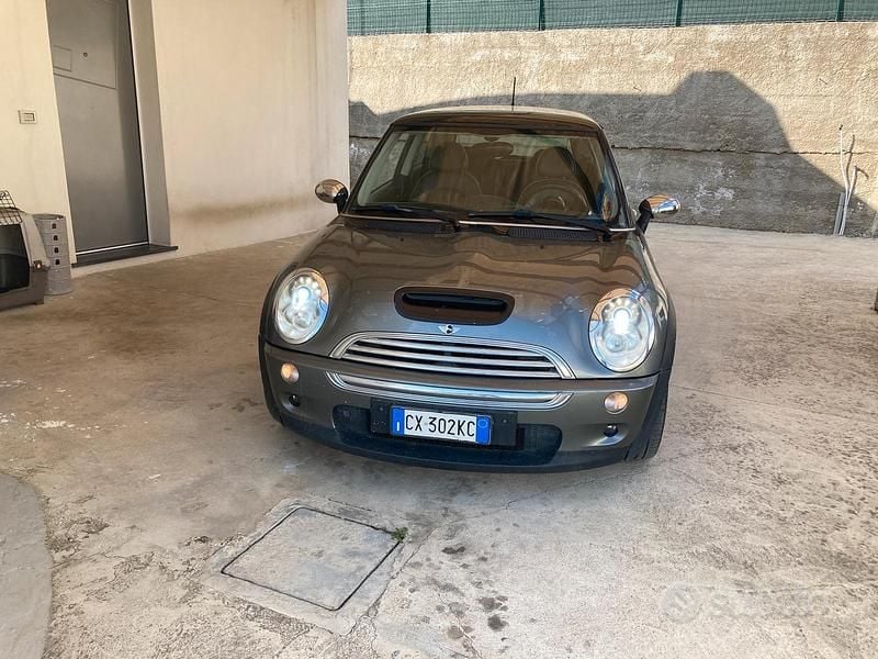 Usata Mini Cooper S 170 CV (125 kW) 2004 Utilitaria