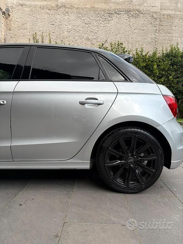 Usata Audi A1 Sportback S-Line 90 CV (66 kW) 2013 Grigio Utilitaria