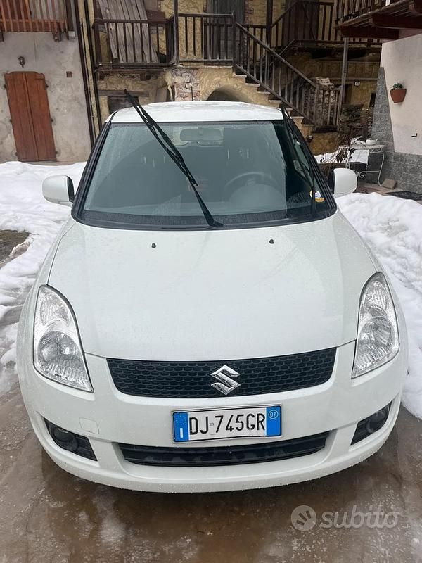 Usata Suzuki Swift 92 CV (67 kW) 2007 Berlina
