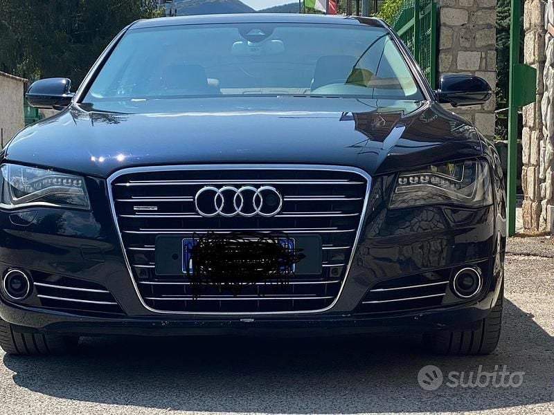 Usata Audi A8 351 CV (258 kW) 2010 Blu Berlina