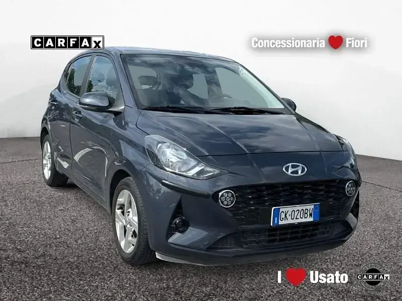 Usata Hyundai i10 67 CV (49 kW) 2022 Grigio Utilitaria