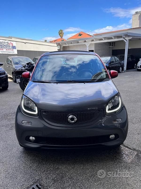 Usata Smart ForFour Passion 70 CV (51 kW) 2019 Grigio Utilitaria