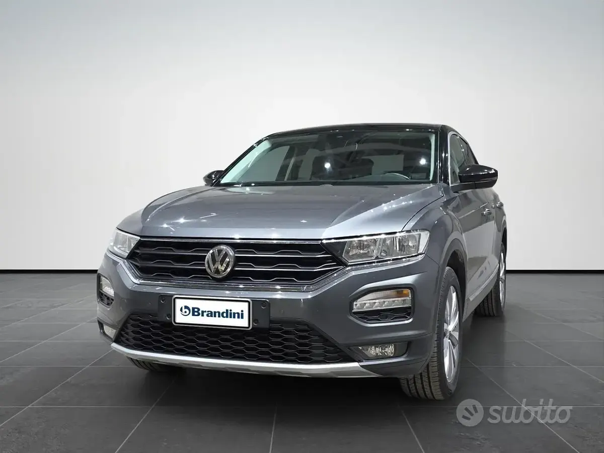 Usata VW T-Roc Style 116 CV (85 kW) 2019 Grigio SUV