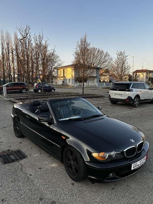 Usata BMW 318 Cabriolet M Sport 143 CV (105 kW) 2004 Nero Cabrio
