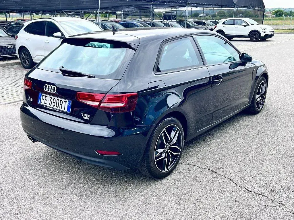 Usata Audi A3 Business 150 CV (110 kW) 2016 Nero Utilitaria