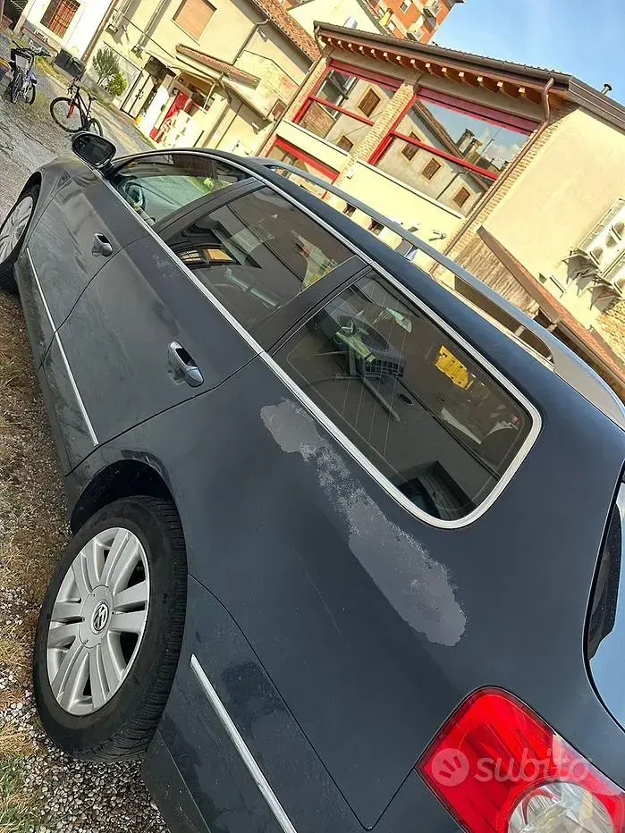 Usata VW Passat 170 CV (125 kW) 2008 Blu Station wagon