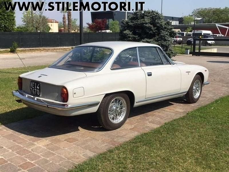 Usata Alfa Romeo 2600 Sprint 145 CV (106 kW) 1966 Antracite pastello Coupé