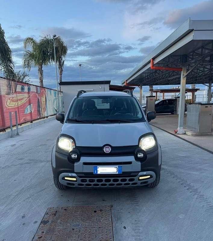 Usata Fiat Panda Cross Cross 95 CV (69 kW) 2017 Utilitaria