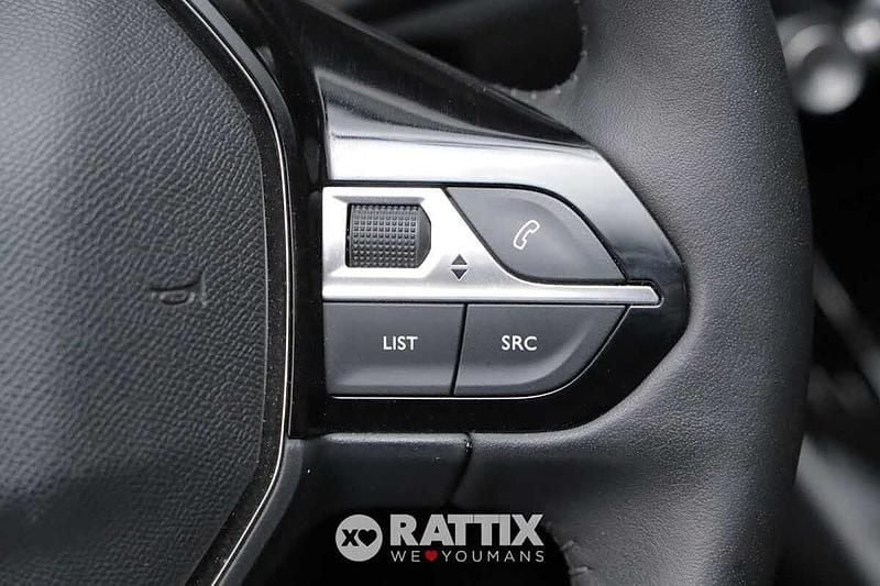 Usata Peugeot 208 Allure 101 CV (74 kW) 2025 Grigio artense Utilitaria