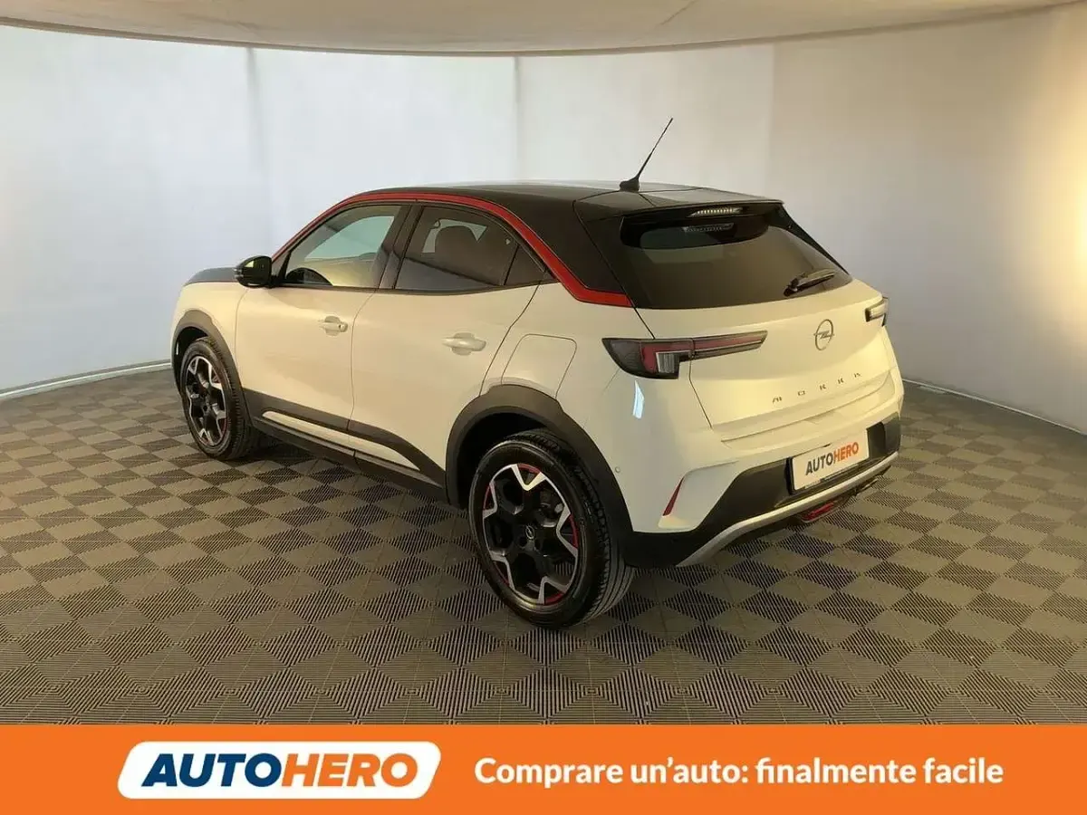 Usata Opel Mokka GS Line 131 CV (96 kW) 2021 Bianco SUV