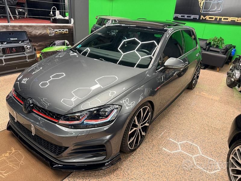 Usata VW Golf VII GTI 230 CV (169 kW) 2018 Grigio Berlina