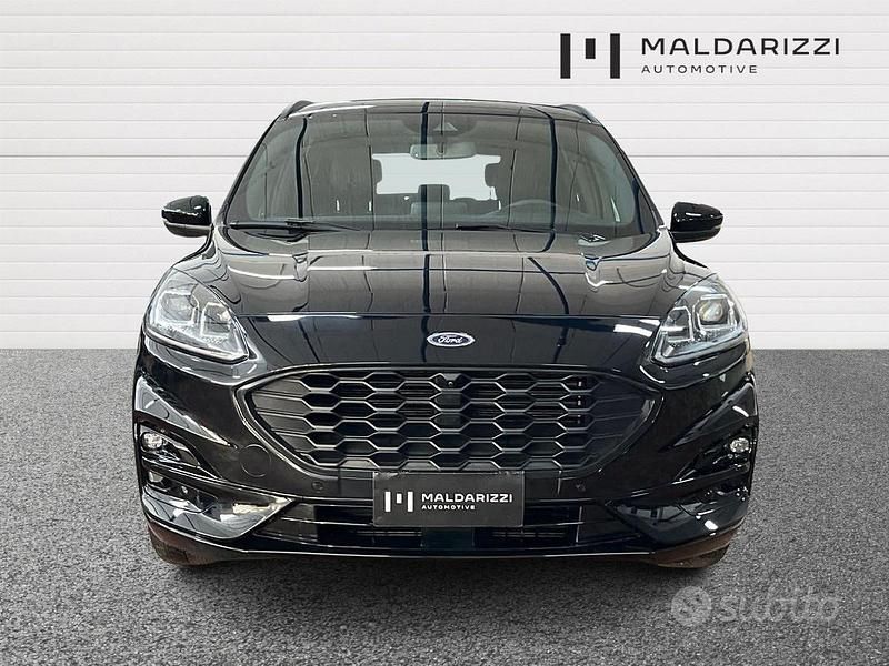 Usata Ford Kuga ST-Line X 120 CV (88 kW) 2023 Nero SUV