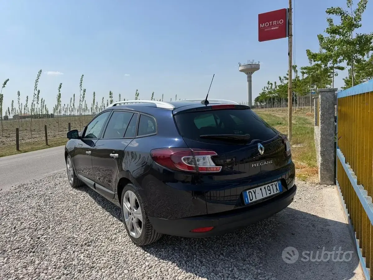 Usata Renault Mégane Coupé Dynamique 140 CV (102 kW) 2009 Bluazzurro Coupé