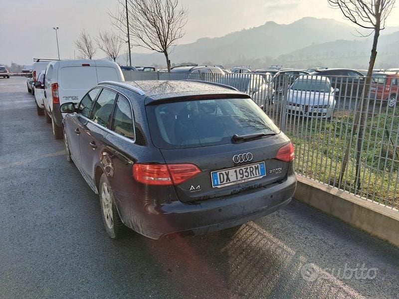 Usata Audi A4 Advanced 143 CV (105 kW) 2009 Nero Station wagon