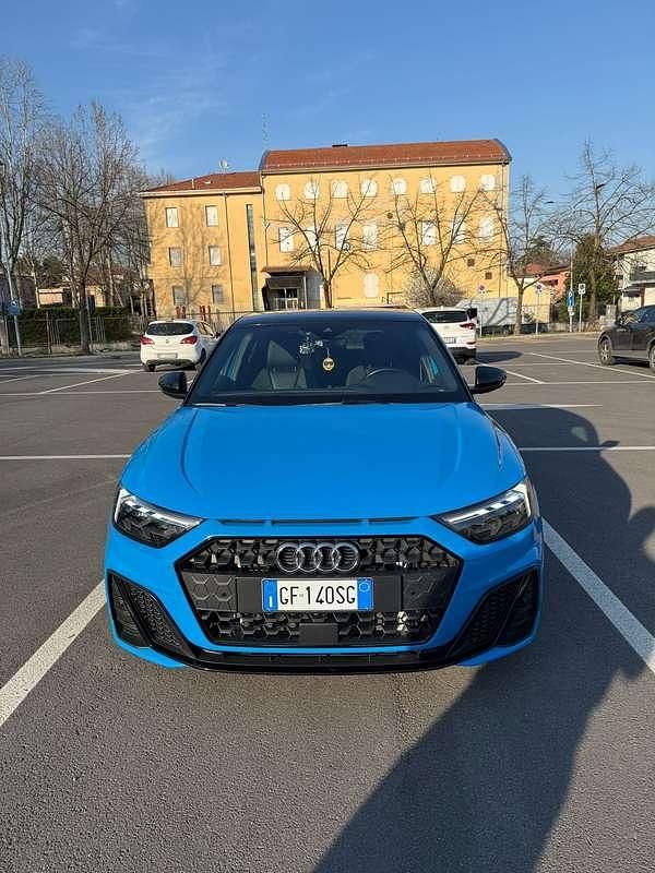 Usata Audi A1 Sportback S-Line 150 CV (110 kW) 2021 Blu/azzurro Utilitaria
