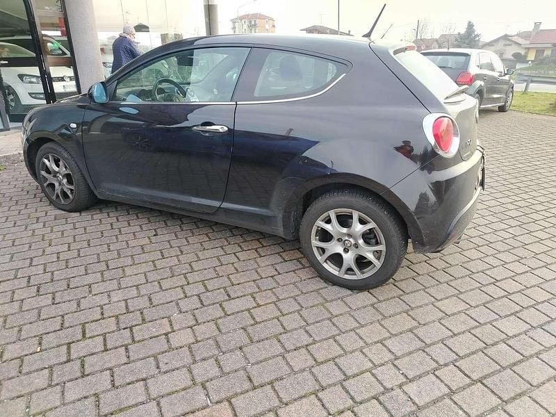 Usata Alfa Romeo MiTo Distinctive 95 CV (69 kW) 2012 Nero Utilitaria