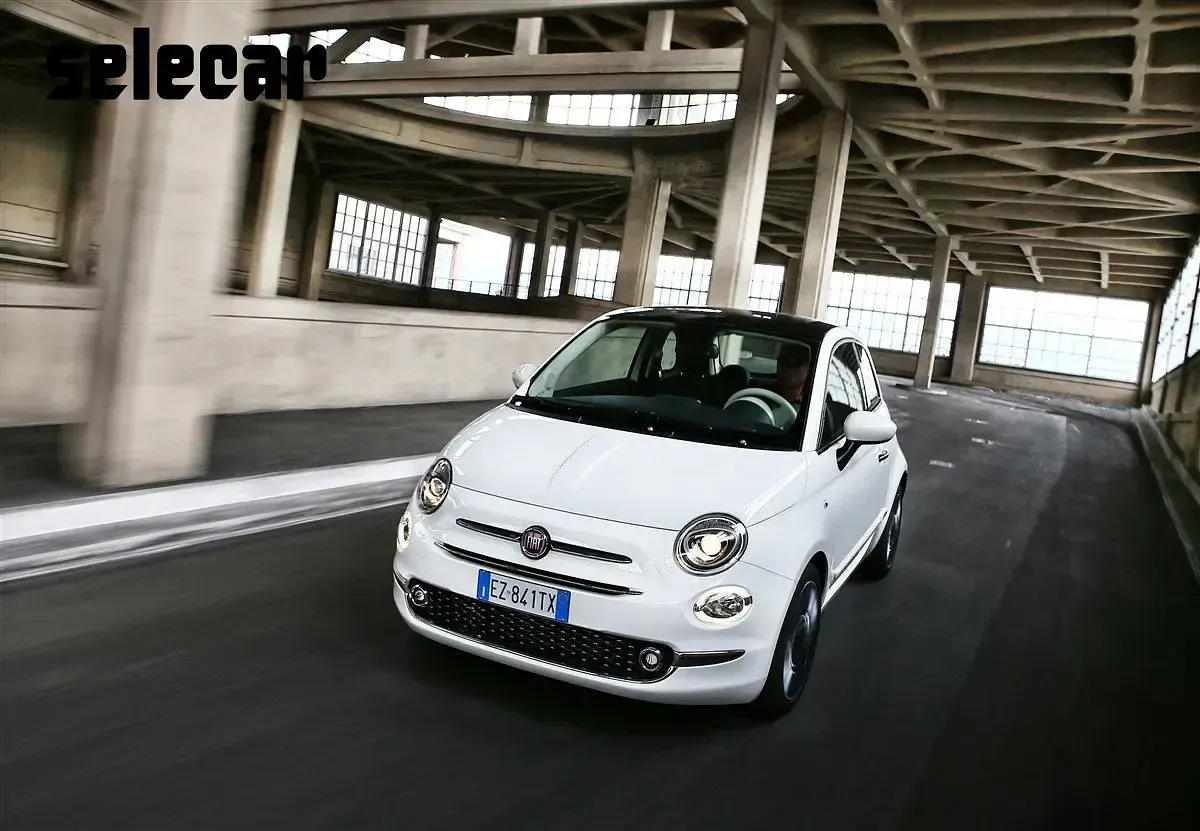 Usata Fiat 500 Lounge 69 CV (50 kW) 2019 Rosso Berlina