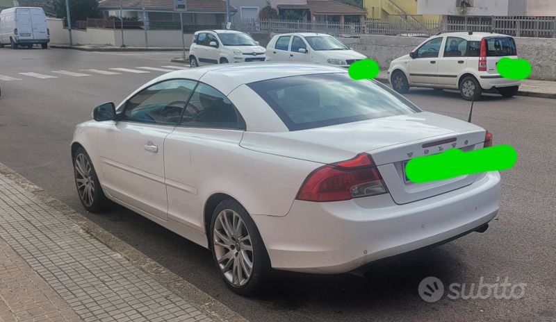Usata Volvo C70 150 CV (110 kW) 2012 Bianco Cabrio