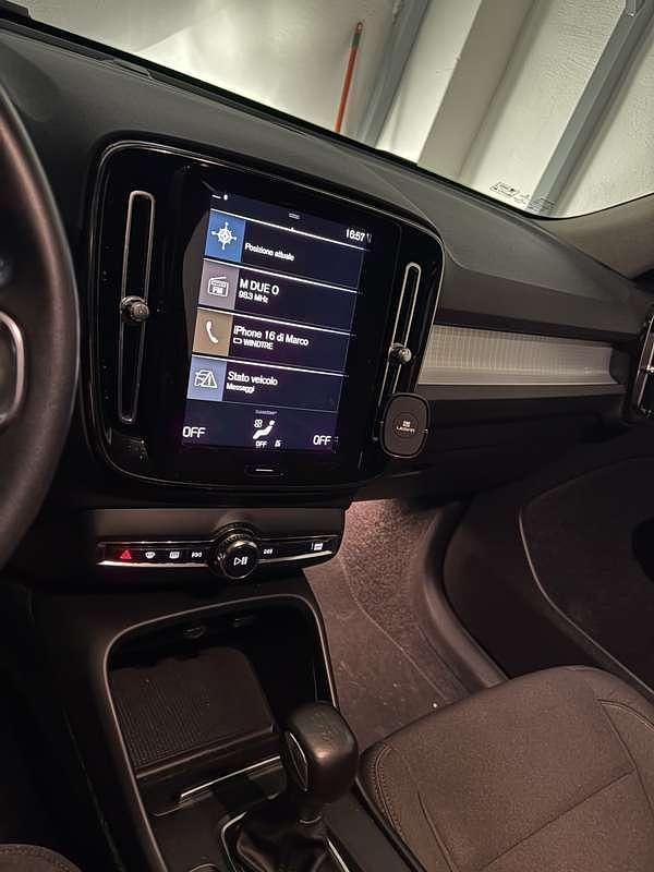 Usata Volvo XC40 Momentum 129 CV (94 kW) 2021 SUV