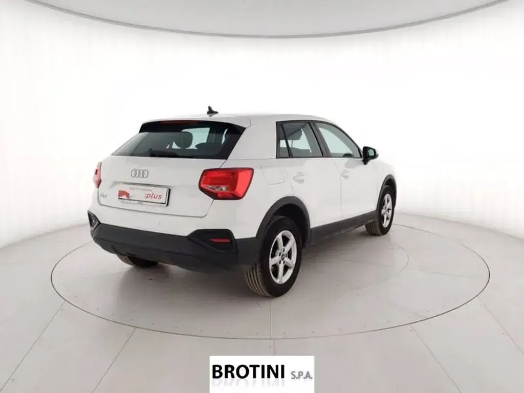 Occasion Audi Q2 Comfort 110 ch (80 kW) 2023 Blanc SUV