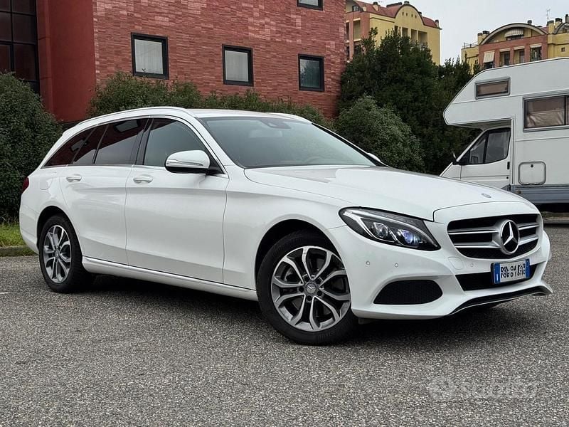 Usata Mercedes C250 Premium 204 CV (150 kW) 2015 Bianco Station wagon