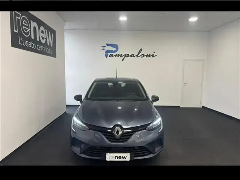 Usata Renault Clio 2023 Grigio scuro Utilitaria