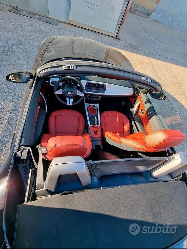 Usata BMW Z4 150 CV (110 kW) 2006 Nero Cabrio