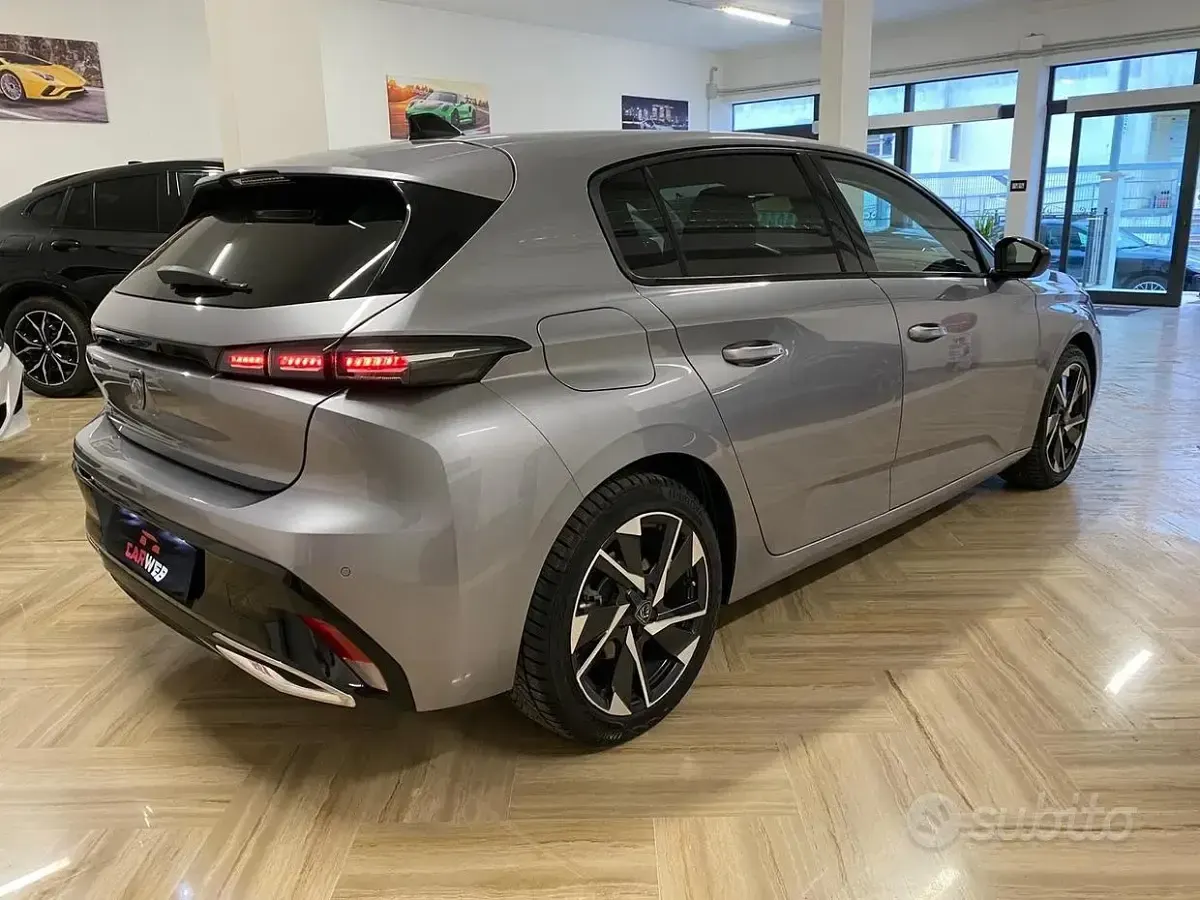 Usata Peugeot 308 Allure 131 CV (96 kW) 2023 Grigio Berlina