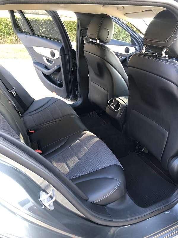 Usata Mercedes C220 Premium 194 CV (142 kW) 2019 Grigio Station wagon