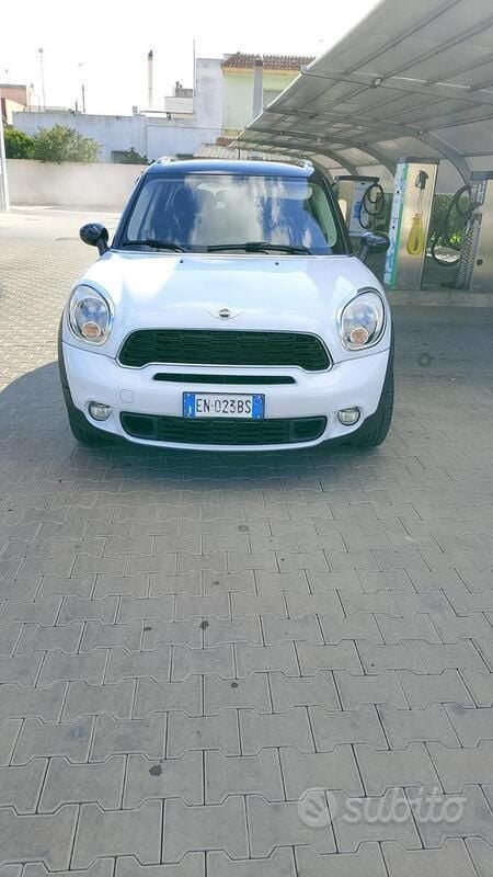 Usata Mini Countryman 143 CV (105 kW) 2012 Bianco SUV